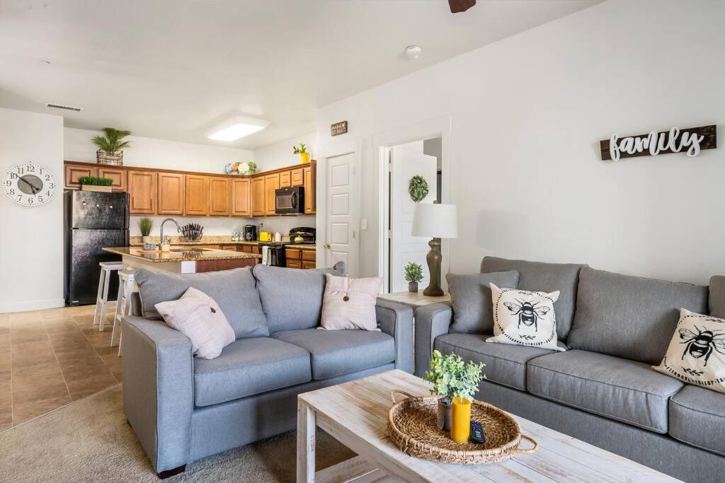 Bee Chic In Sojo W/Hot Tub+Gym+Local Ski Slopes South Jordan Exterior photo
